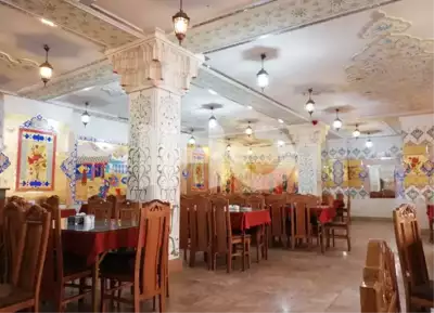 رستوران هتل ابن سینا اصفهان