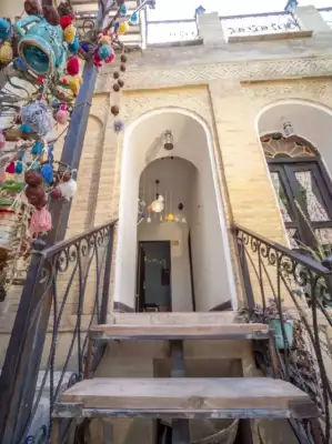 اقامتگاه سنتی ترنجستان شیراز