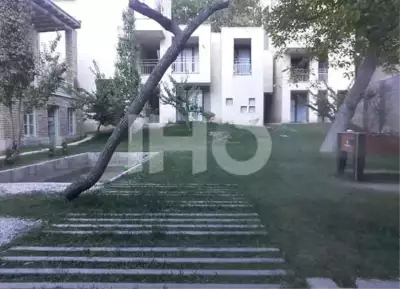 عکس محوطه هتل سرای پدری خوانسار