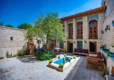 اقامتگاه سنتی پیرسوک شیراز