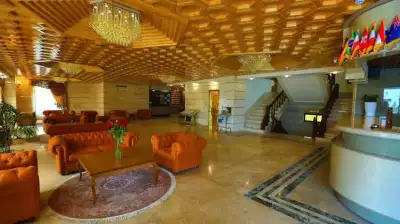 لابی هتل المیپک شمال آمل