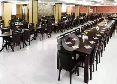 رستوران هتل باران رضوانشهر