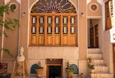 هتل سنتی کاشانه ماهور کاشان