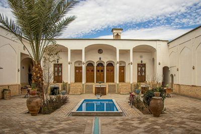 هتل سنتی نگین کاشان