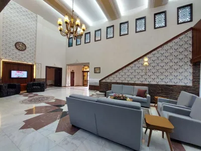 هتل بوعلی همدان
