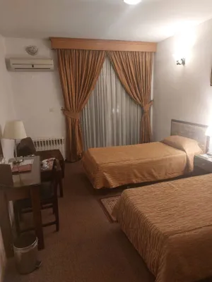 مهمانپذیر جهانگردی اردکان