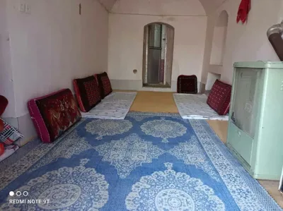 اقامتگاه بوم گردی زرین چاه سرایان