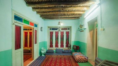 اقامتگاه بوم گردی چشمه سبز گلمکان