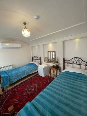 هتل سنتی احسان کاشان