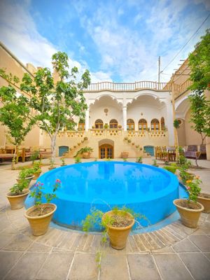 هتل سنتی خانه پارسی کاشان