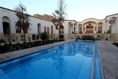 هتل سنتی عمارت ماندگار کاشان