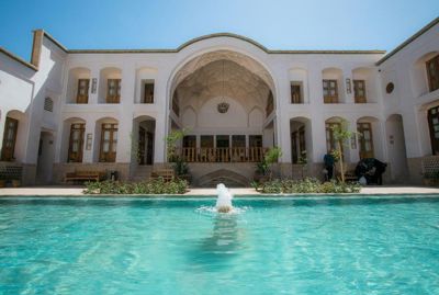 اقامتگاه سنتی فلاحتی کاشان