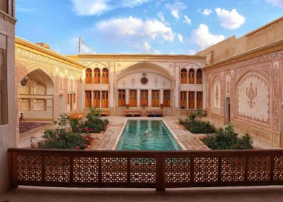 هتل بوتیک مهینستان راهب کاشان