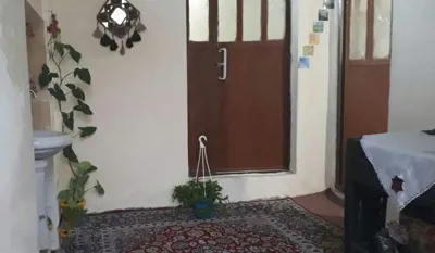 اقامتگاه بوم گردی شهبازان شازند