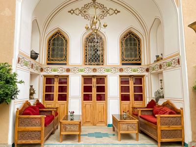 اقامتگاه سنتی یاس اصفهان