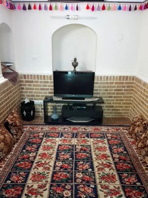 اقامتگاه بوم گردی قصر شیرین گرمسار
